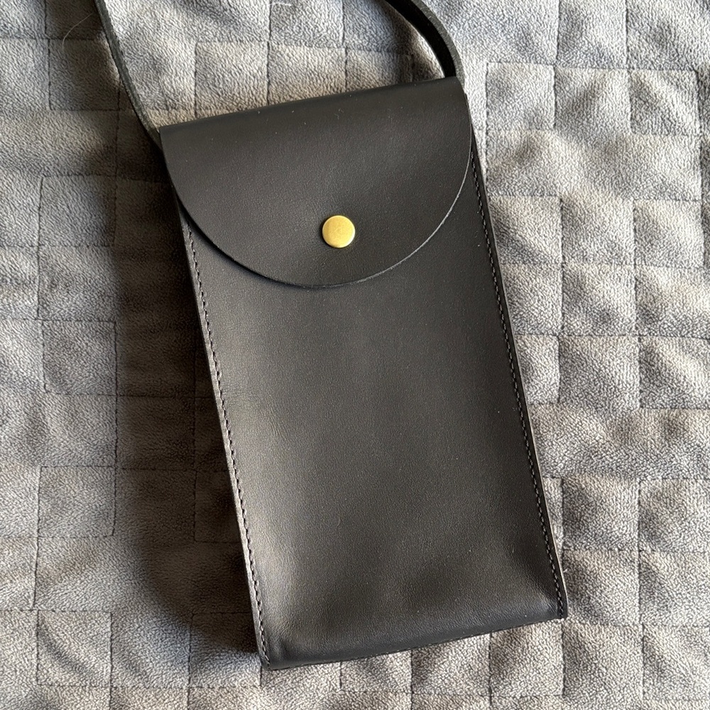 Minor History MINI BANDIT LEATHER PHONE BAG EUC